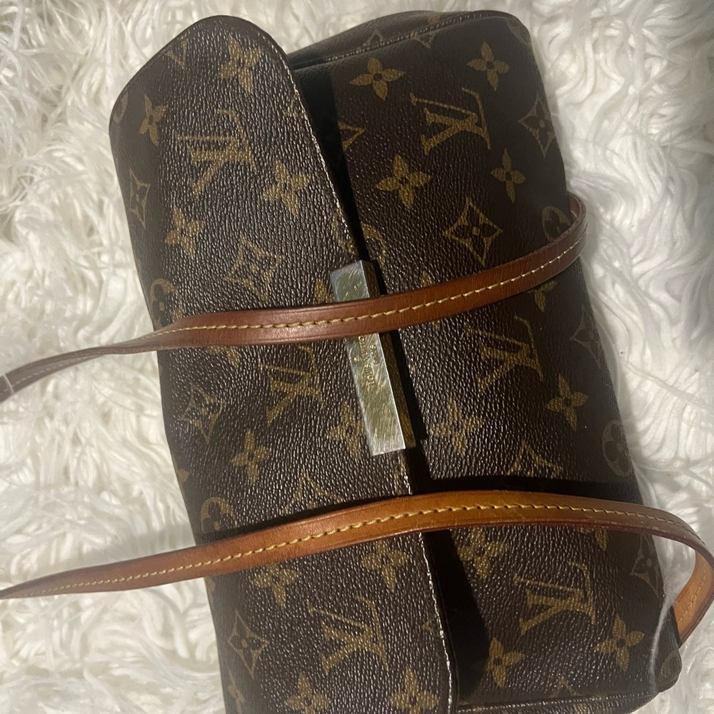 Lv favorite mm